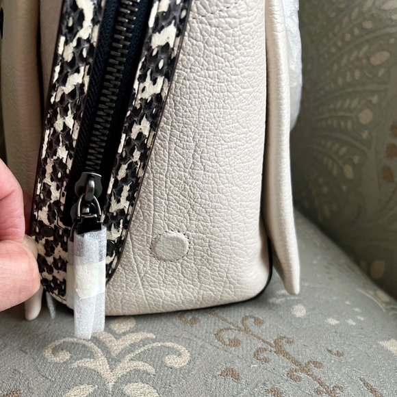 NWT COACH Drew Satchel/ Chalk and  SnakeSkin detail - Picture 6 of 13